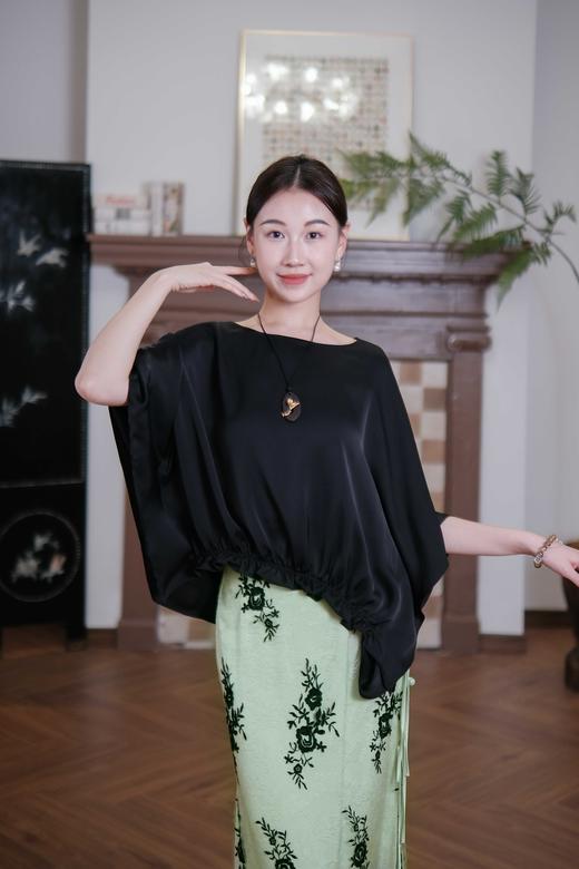 天ran实木雕刻铜镀14K金吊坠 侘寂风原创设计款 优雅百搭~清冷并具有自然美感！ 商品图8