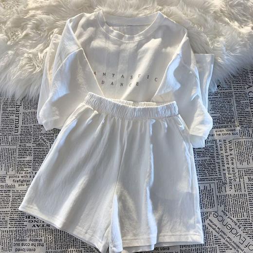 【青春的感觉❗️休闲运动套装】夏季新款，棉质面料 柔软舒适透气，亲肤不扎肉，多巴胺色系 百搭显活力❗️休闲运动套装女百搭宽松时尚外穿短袖短裤两件套开学季Y 商品图6