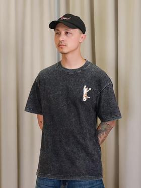 Mood Like Me/MTX2441/洗水做旧猫咪刺绣小标圆领T恤