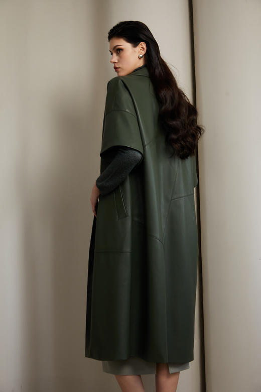 SAFICOO 复古摩登百搭廓形 包容性强长款皮衣 商品图2