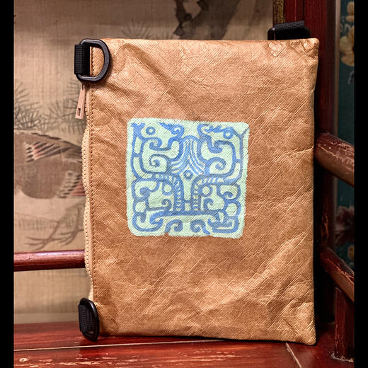 玉宴定制“艳玉”时尚休闲包｜春秋玉兽面 商品图3