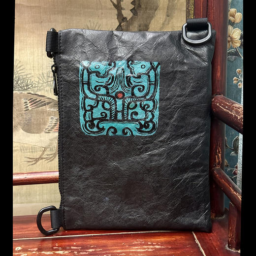 玉宴定制“艳玉”时尚休闲包｜春秋玉兽面 商品图0