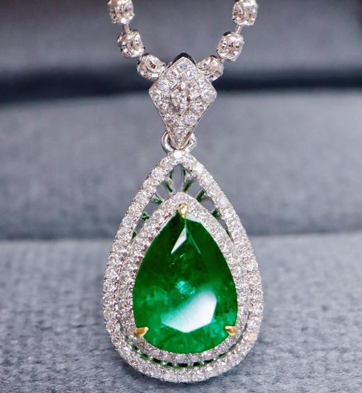 1.86ct 祖母绿吊坠 商品图3