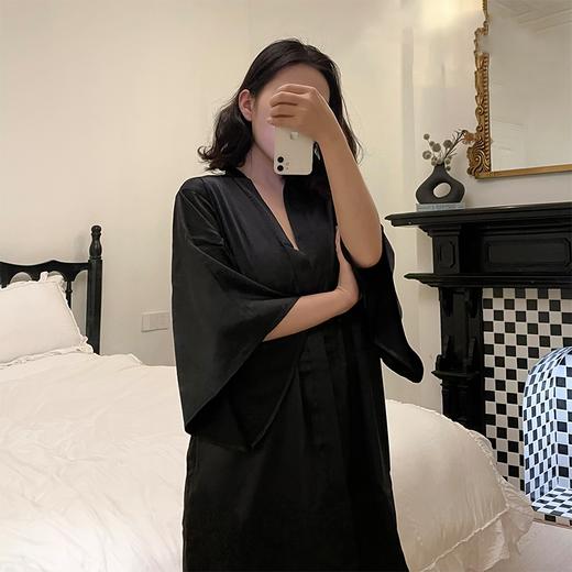 【双旦狂欢·钜惠来袭】 【轻奢情趣内衣】大象冰丝性感睡袍 高级斩男 冰丝 纯欲战袍 商品图2