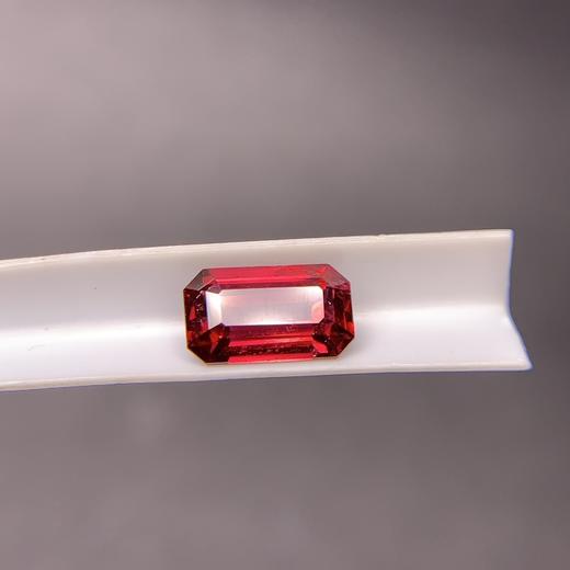 1.37ct 红宝石裸石 商品图6