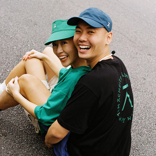 【出游季特惠】ACMEITEM爱棵米 夏速干短袖T恤男女户外露营休闲宽松印花上衣情侣GAF3440149E 商品图2