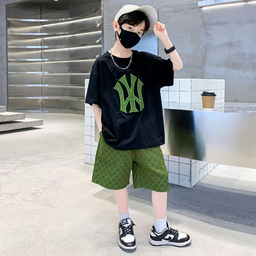 【潮酷帅气两件套】男女宝宝韩版夏季套装儿童夏季新款字母圆领短袖上衣下裤两件套 商品图3
