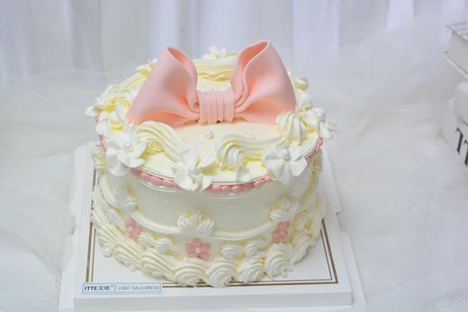 少女的心愿 （粉色/蓝色）复古温柔又浪漫的蝴蝶结蛋糕 纯动物奶油 商品图0