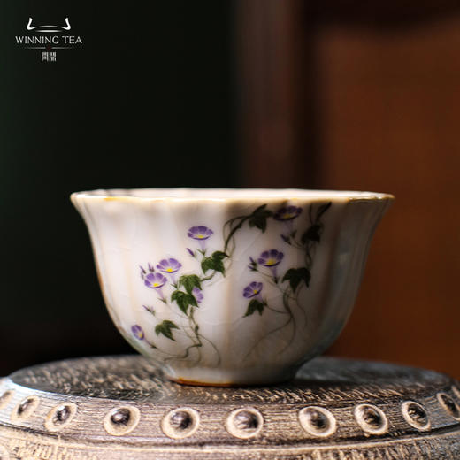 问鼎汝瓷月白老款沐菊杯（千伶百俐）（猫咪）（缺货） 商品图2