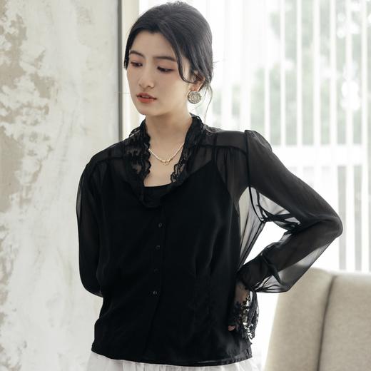 * 绽放旅行女装465朵【黑白灰系列】复古拼接轻薄柔软短款长袖小衫 商品图1