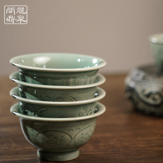 龙泉问鼎梅子青刻绘压手杯（缺货） 商品图3