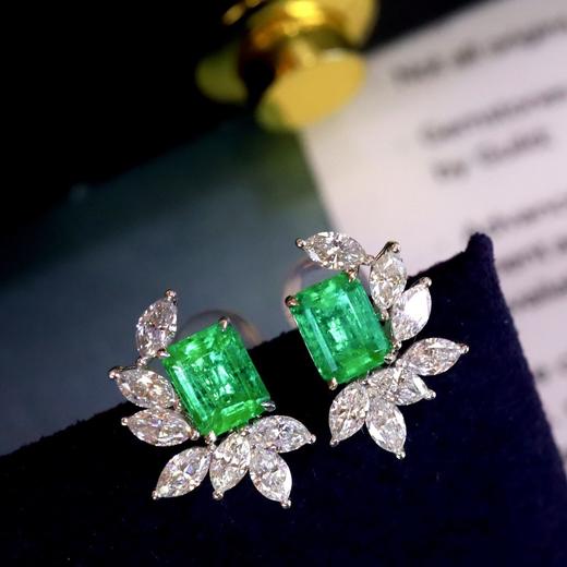 0.70ct 祖母绿耳钉 商品图0