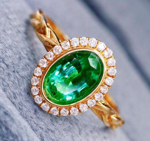 0.85ct 祖母绿戒指 商品图3