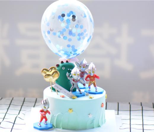 奥特曼气球 奥特曼打小怪兽 小朋友的最爱 气球粉色蓝色随机，卡通蛋糕上的配件为赠品 非卖品 （点蜡烛需要把气球拿掉以防气球遇热爆炸哦～） 商品图0