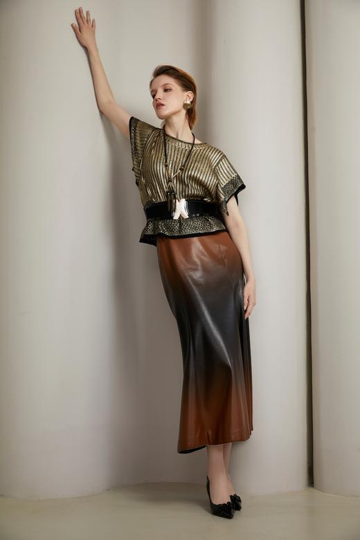 SAFICOO 优雅气质 双向渐变 高腰显瘦半裙 商品图1