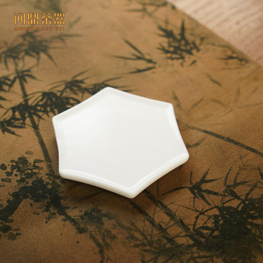 问鼎茶器象牙白六角盖置（缺货） 商品图3