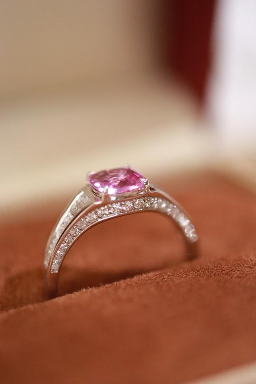 1.25ct 蓝宝石戒指 商品图6