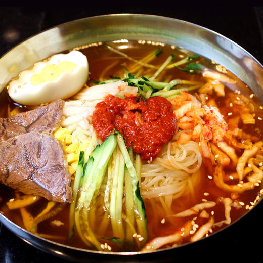 东北韩式冷面330g 朝鲜族延吉大妈3包料小麦冷面真空装大冷面家乡零食童年回忆零食小吃 商品图0