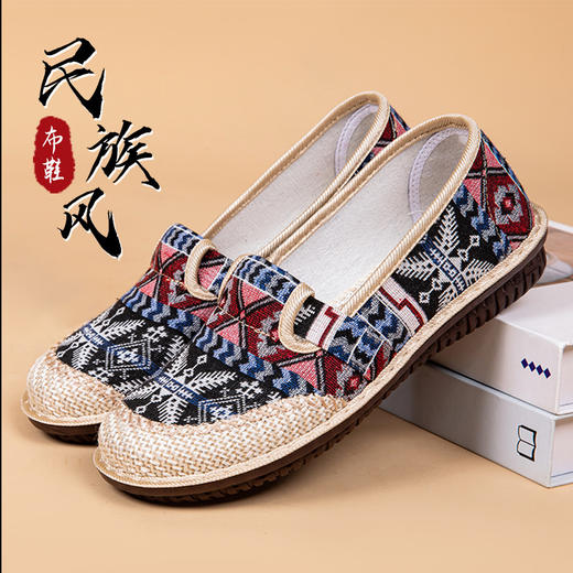 渔夫鞋女2024新款老北京布鞋软底中年妈妈鞋休闲女鞋民族风绣花鞋 商品图2