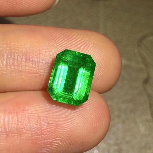 3.39ct 祖母绿裸石 商品图6