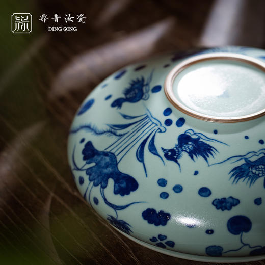 问鼎鼎青青花锥形水洗（鸳鸯踏荷）（缺货） 商品图1