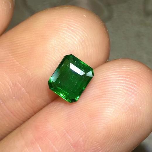 0.8ct 祖母绿裸石 商品图4