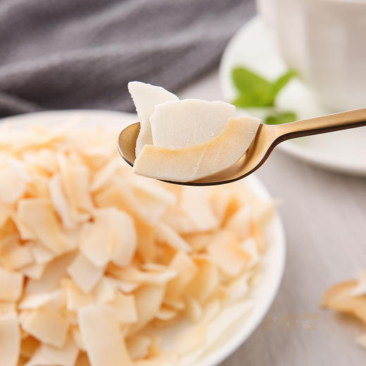 香脆烤椰子片500g 海南原料零食特产罐装零食椰子干箱烤椰肉 商品图3