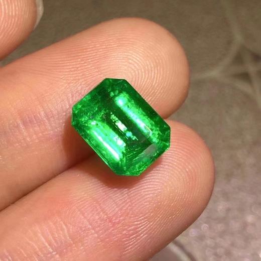 3.39ct 祖母绿裸石 商品图1