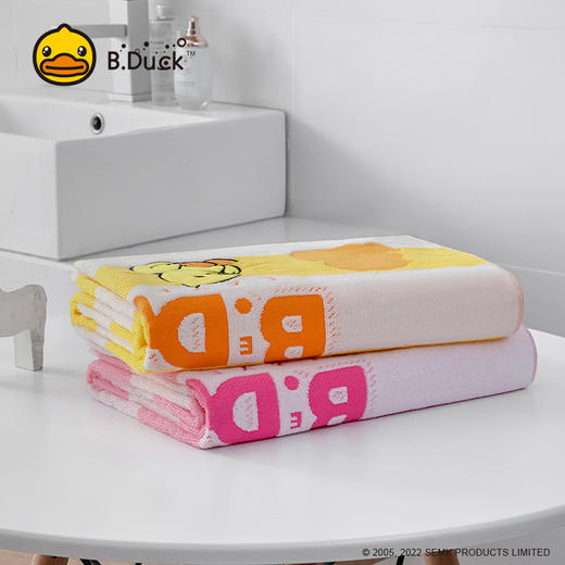 B.Duck小黄鸭提字母贴布绣大浴巾140*70cm 208 商品图0