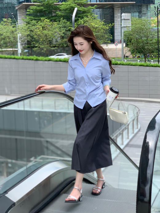 【百图lulu定制】【鱼骨条纹衬衫】鱼骨衣门襟 条纹七分袖衬衫 商品图6