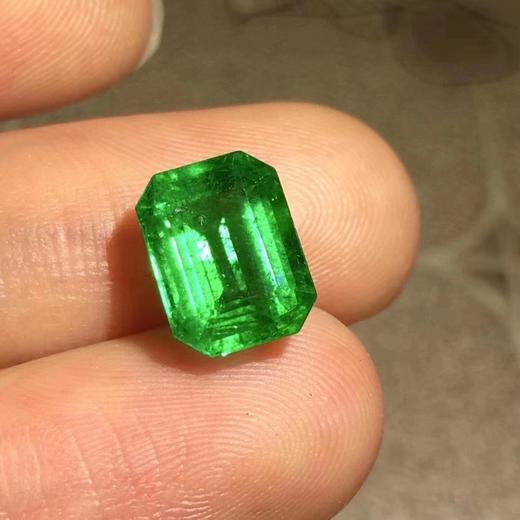 3.39ct 祖母绿裸石 商品图5