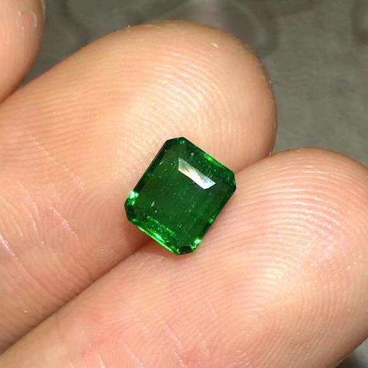 0.8ct 祖母绿裸石 商品图2