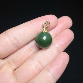 玉美人菲菲HZ/S925碧玉吊坠约15mm 商品图0