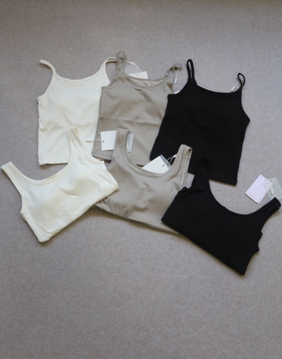 You Need 请拿好 哈！妞子滴 HF 细带&宽带 U型领 内嵌胸垫 小背心 3色入