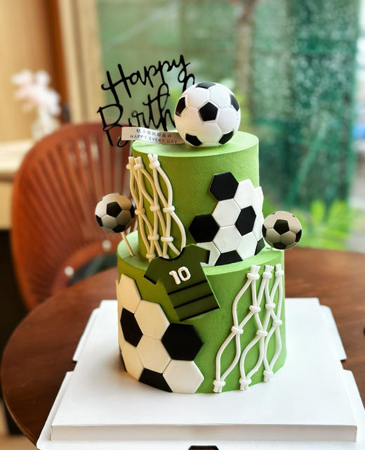 绿草茵茵，足球少年，驰骋起航，请提前48小时预定 商品图0