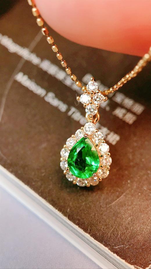 0.49ct 祖母绿吊坠 商品图1