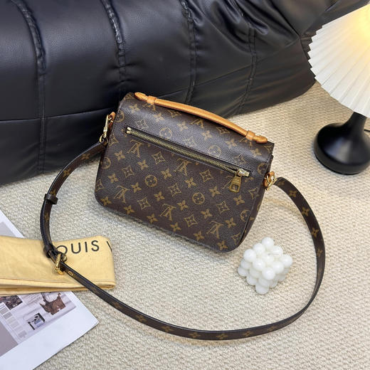 lv 老花 邮差包 斜挎包 商品图3