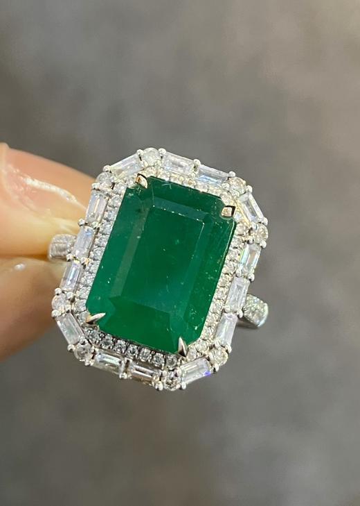 6.51ct 祖母绿戒指 商品图3