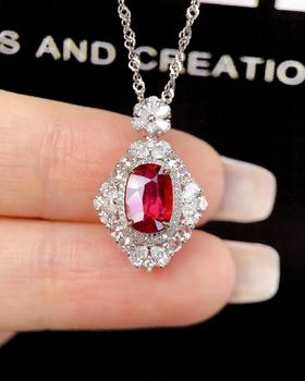 1.5ct 红宝石吊坠