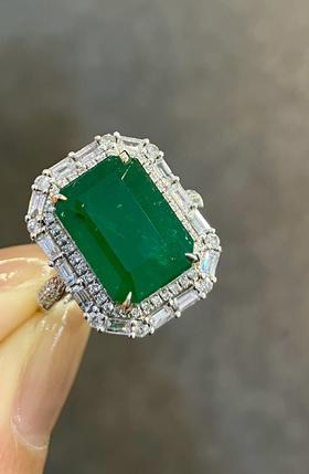 6.51ct 祖母绿戒指