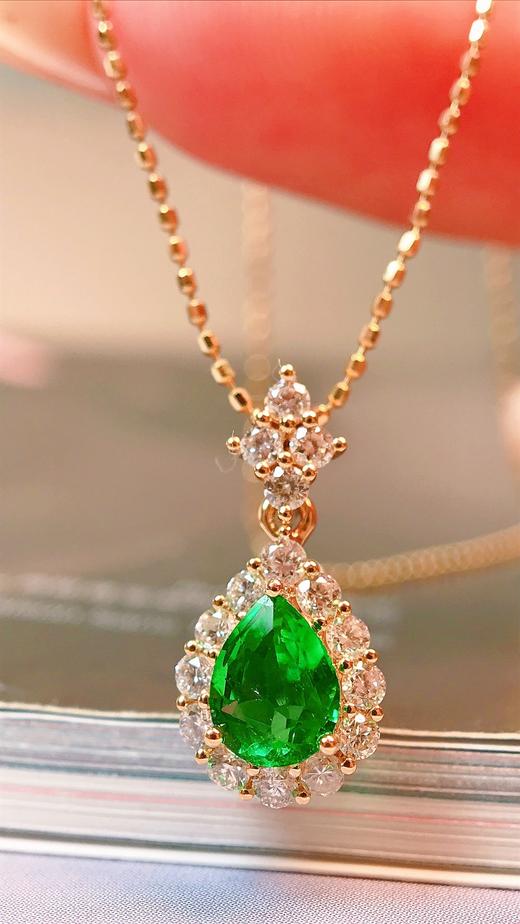 0.49ct 祖母绿吊坠 商品图0