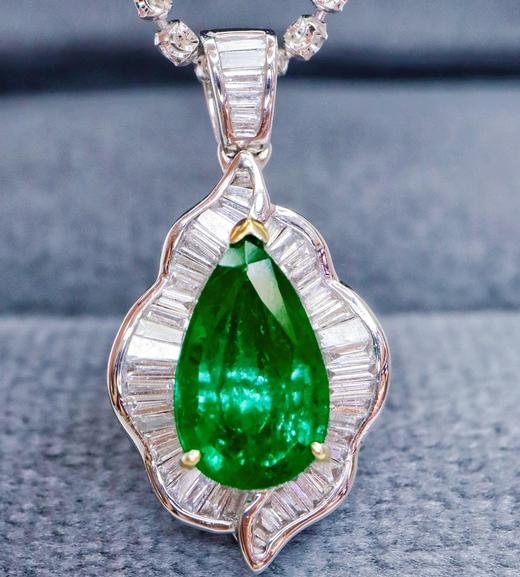 1.2ct 祖母绿吊坠 商品图1