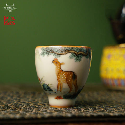 龙泉问鼎彩绘哥窑寒云杯（梅花鹿） 商品图0