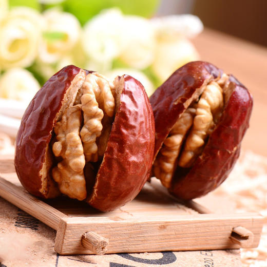 幸福英吉沙骏枣夹核桃500g 商品图3