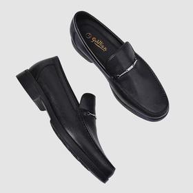 金利来皮鞋，时尚百搭，精选优质牛皮，耐穿不易变形，天然橡胶底，耐磨防滑