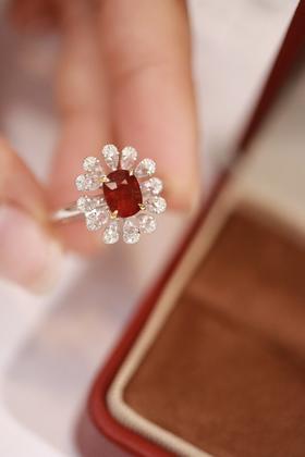 1.08ct 红宝石戒指