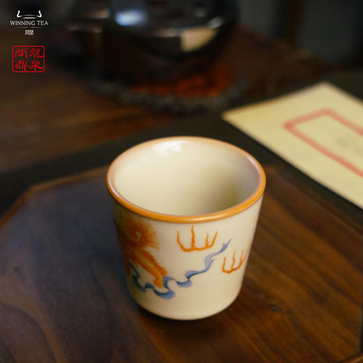 龙泉问鼎彩绘哥窑天水杯（狮子绣球）（缺货） 商品图3