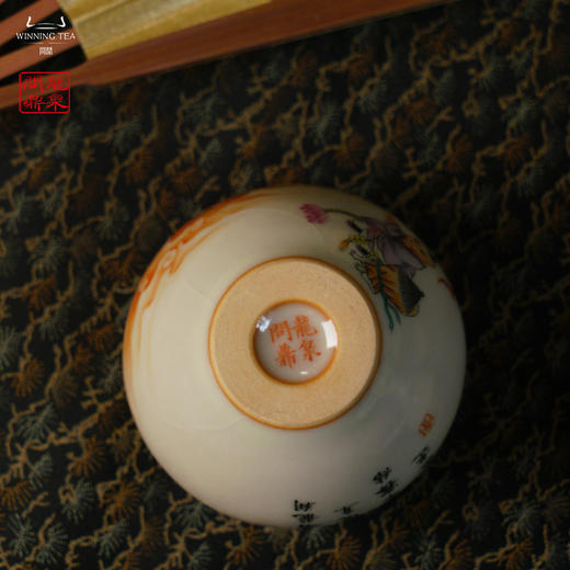 龙泉问鼎彩绘哥窑寒云杯（梅花鹿） 商品图4