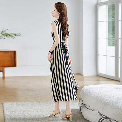雀说 V领条纹背心连衣裙女夏新款系带收腰洋气长裙4ZF-5280 商品图2