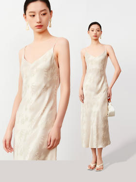 穿越玫瑰故事|轻奢优雅吊带连衣裙